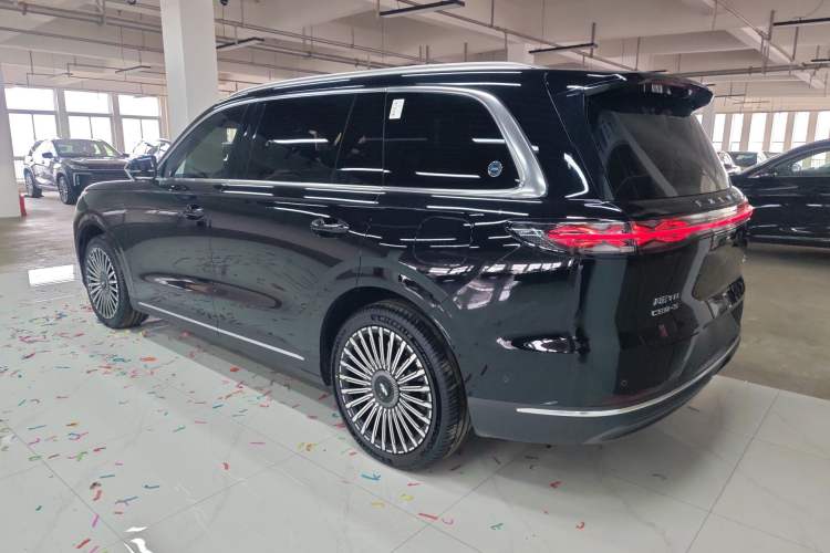 Used Chery T11 2026 Model 220 All-Wheel Drive Dual IMAX Theater Edition Exterior 2