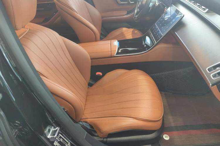 Used Mercedes-Benz S-Class 2022 Revised S 400 L Business Version Right Front Seat