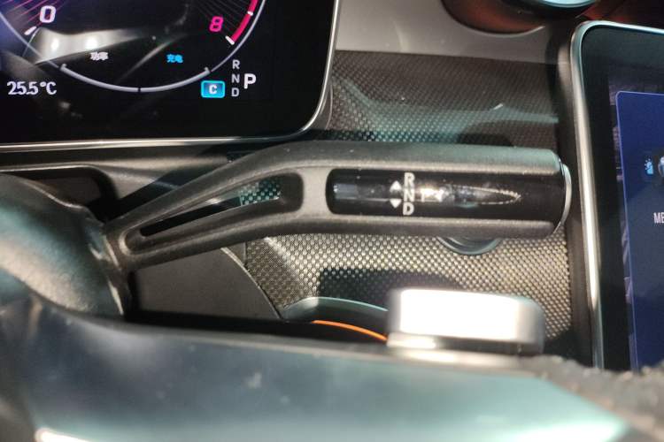 Used Mercedes-Benz C-Class 2023 C 260 L Sport Edition Gear Lever