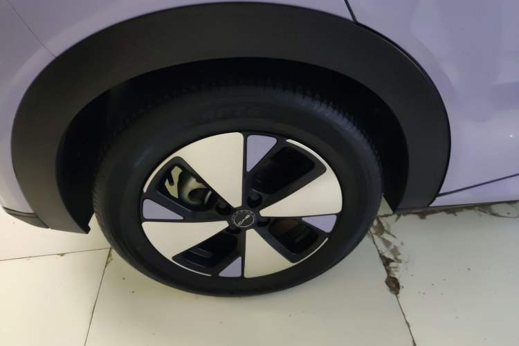 Used BYD Dolphin 2023 420 km Fashion Edition
