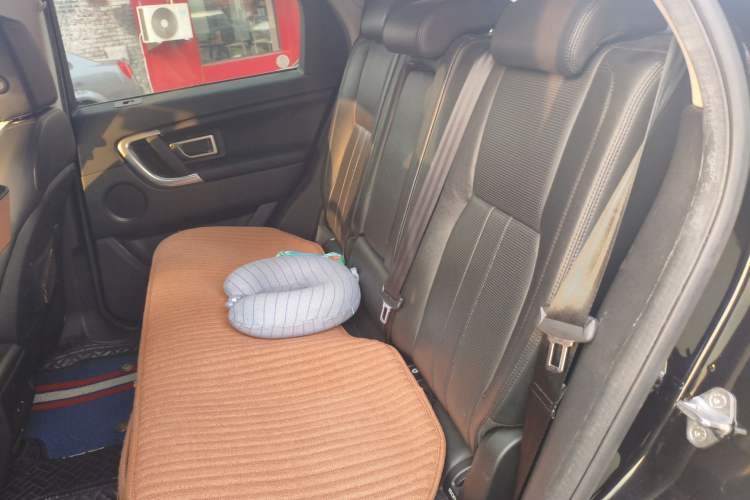 Used Land Rover Discovery Sport 2015 2.0T SE Left Rear Seat