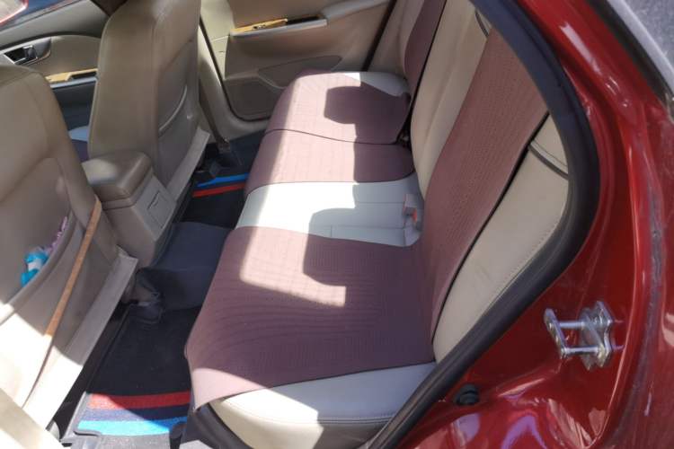 Used Buick Excelle 2015 1.5L Manual Luxury Model
