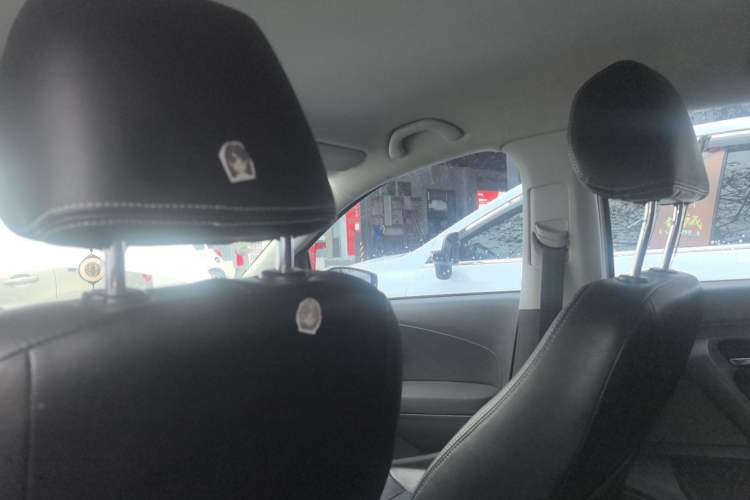 Used Volkswagen Polo 2014 1.4L Manual Fashion Edition