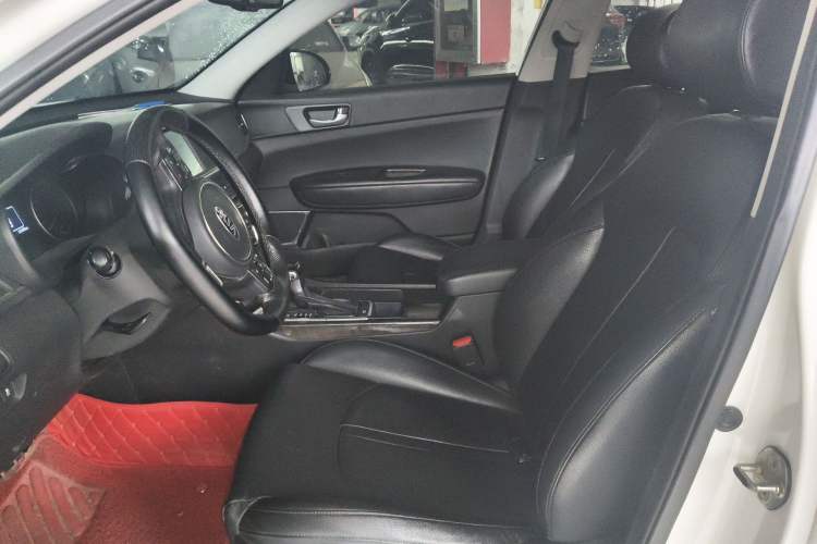 Used Kia K5 2016 1.6T Automatic LUX
