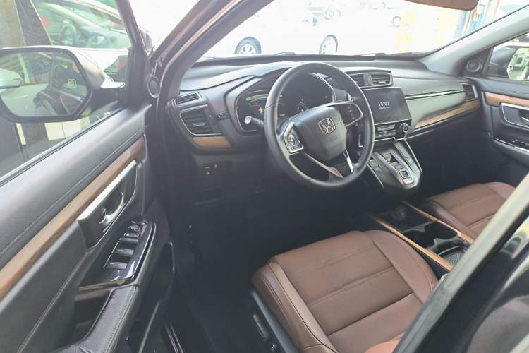 Used Honda CR-V 2017 Hybrid 2.0L Pure Drive Edition
