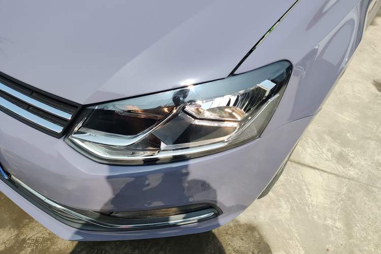 Used Volkswagen Polo 2014 1.6L Automatic Luxury Edition Left Front Headlight