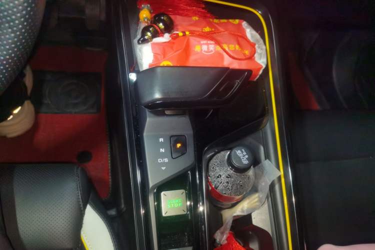 Used MG 5 Scorpio 2022 1.5T Trophy Sport Luxurious Edition Gear Lever