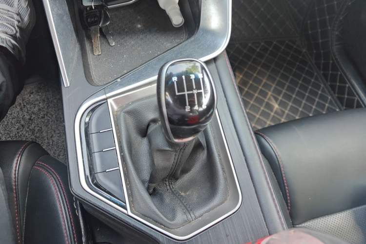 Used Geely Auto Binray 2019 200T Manual Binchi Edition
