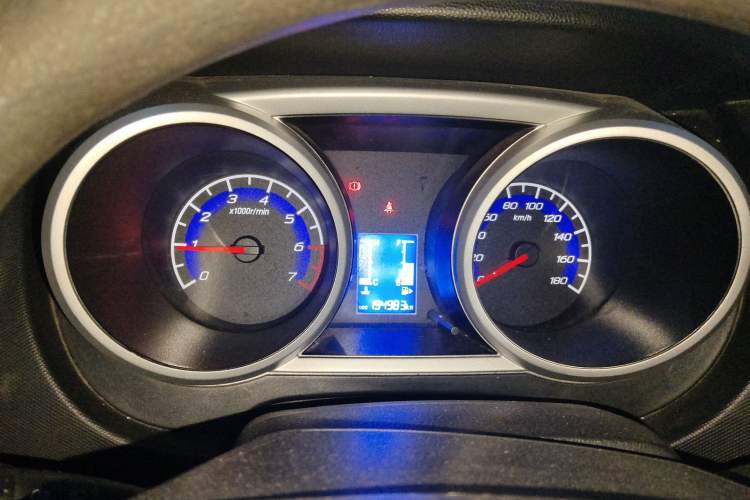 Used CHANGAN KAICHENG Ounuo S 2014 1.5L Base Version
