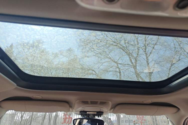 Used MINI 2015 1.2T ONE Five-Door Edition Headliner