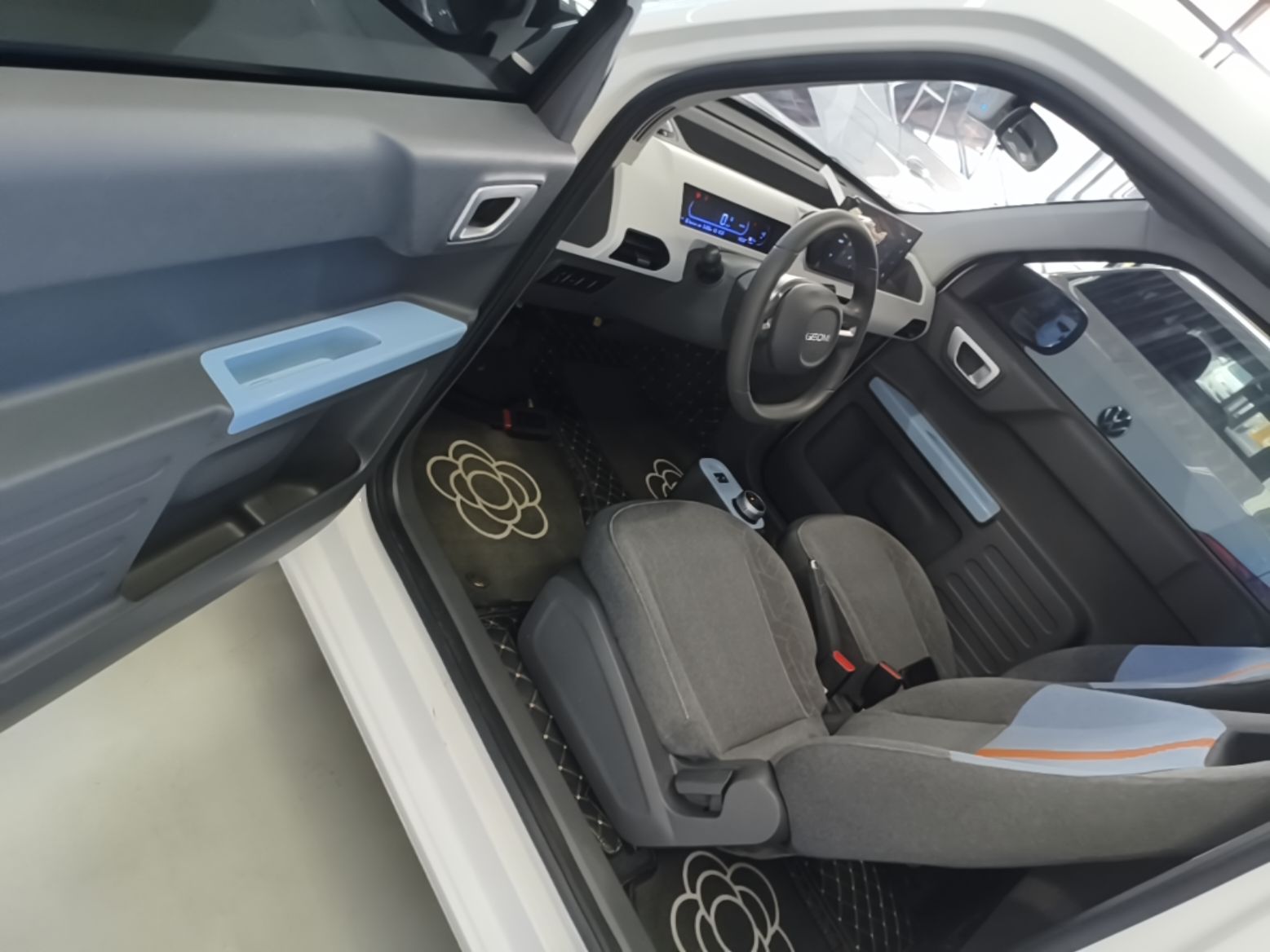 Geely Galaxy Panda 2023 Panda Mini 200km Endurance Bear — снимка 18