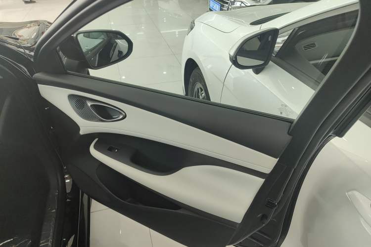 Used BYD Seal 05 DM-i 2025 DM-i Smart Drive 55KM Luxury Model
