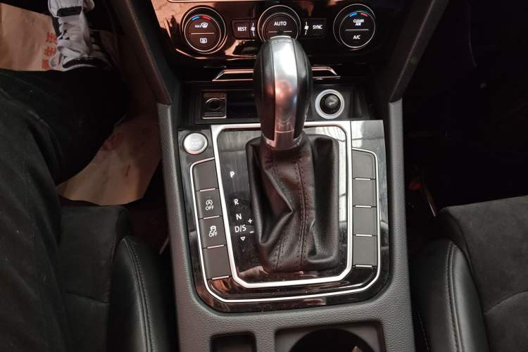 Used Volkswagen Magotan 2018 330TSI DSG Luxury Model