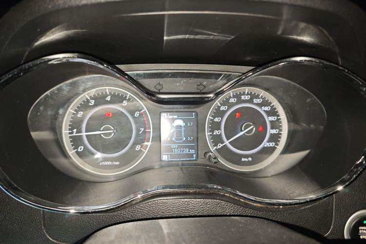 Used Baojun 560 2016 1.5T Manual Luxury Model Instrument Cluster