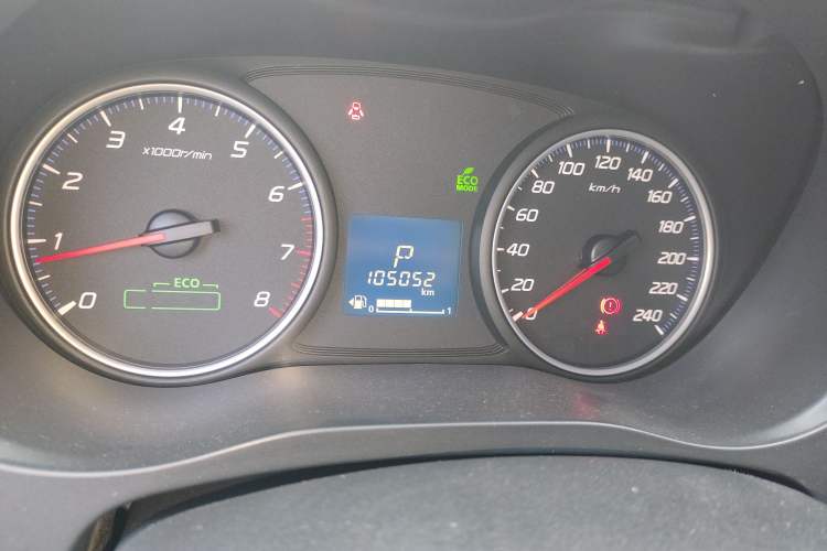 Used Mitsubishi Outlander 2017 2.0L Two-Wheel Drive Glory Edition 5 Seats