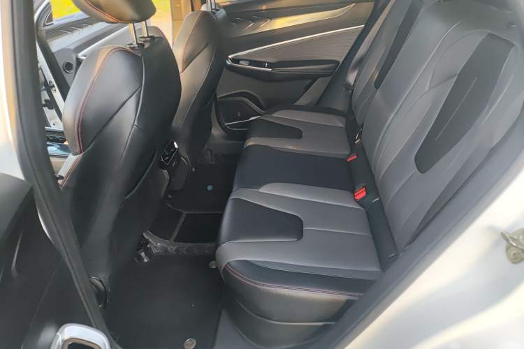 Used Geely Auto Emgrand X7 Sport 2023 Boyue COOL 1.5TD Friend Edition Left Rear Seat