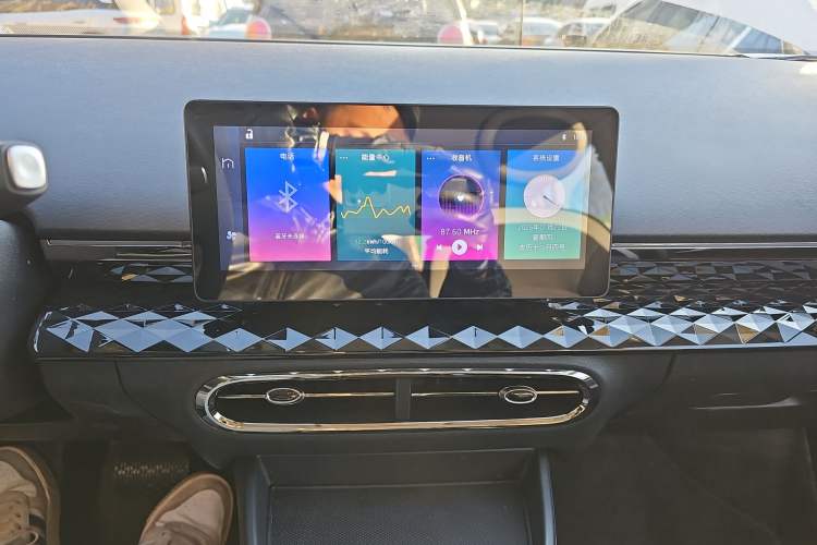 Used JAC Yiwei 3 2024 Zhi'ai Edition 330km Lite