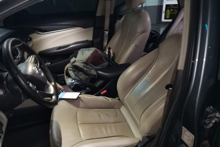 Used Buick GT 2019 15T Dual-Clutch Connected Elite Model China VI