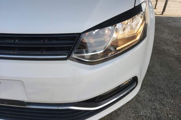 Used Volkswagen Polo 2014 1.6L Manual Comfort Edition