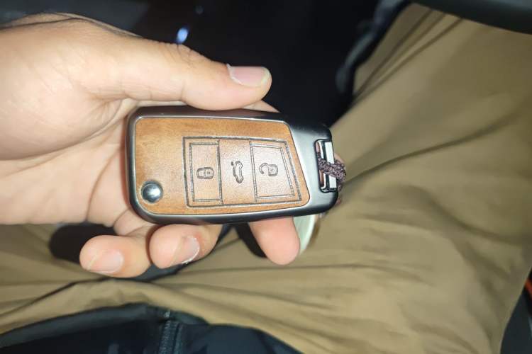 Used Volkswagen Magotan 2025 Revised Version 2 Zhongxiang Edition 330TSI DSG Luxury Trim