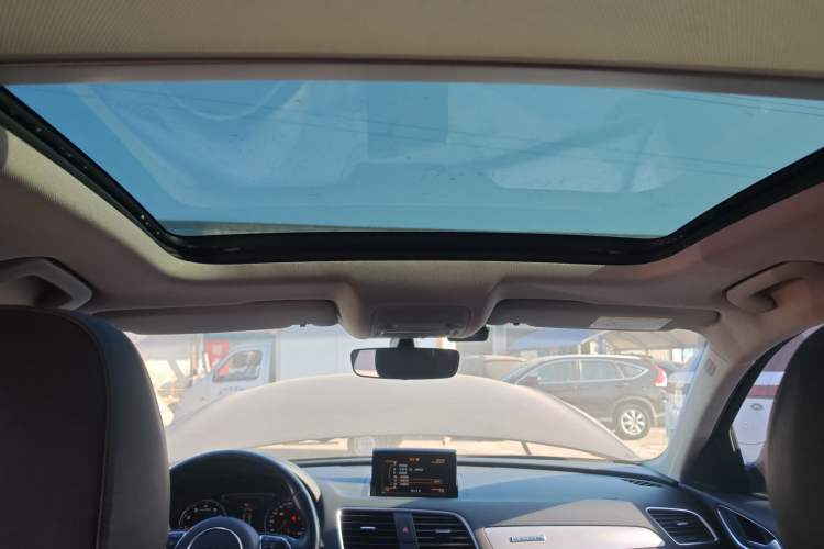 Used Audi Q3 2017 30 TFSI Fashion Model
