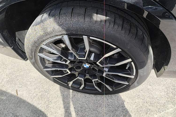 Used BMW X5 2023 xDrive 40Li M Sport Package