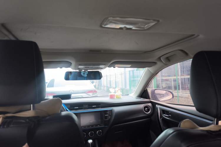 Used Toyota Levin 2018 185T CVT Prestige Version China VI Standard Headliner