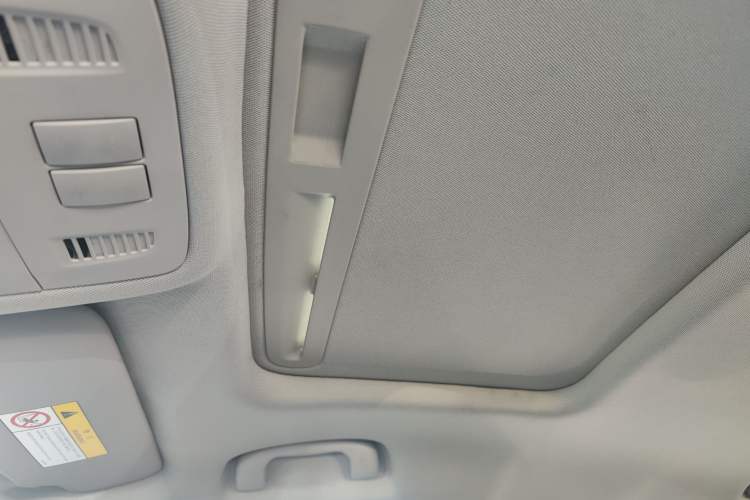 Used Buick Regal 2014 1.6T Fashionable Tech Edition
