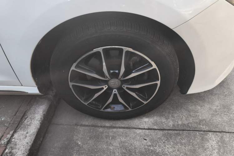 Used BYD Song MAX 2017 1.5T Automatic Smart Connect Elite 7-Seater