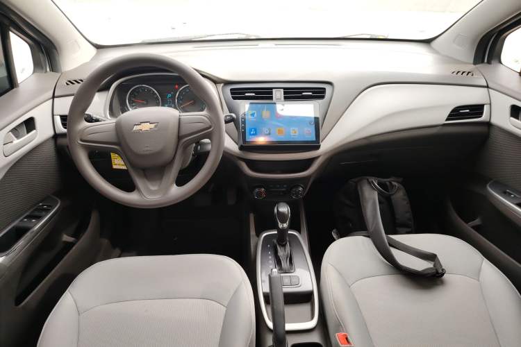 Used Chevrolet Lova RV 2016 1.5L Automatic Comfort Edition