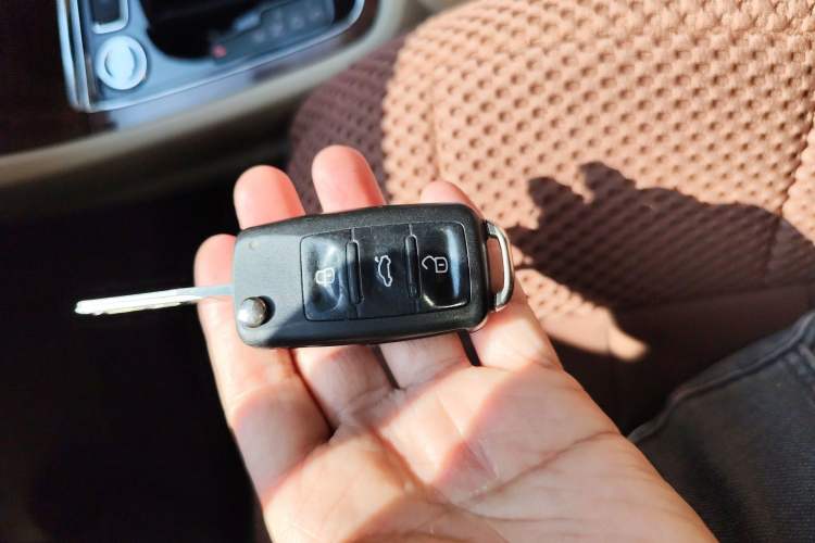 Used Volkswagen Lavida 2013 Revised Version 1.6L Automatic Luxury Edition
