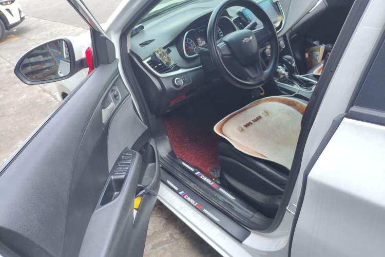 Used Chevrolet Cavalier 2016 1.5L Automatic Enjoyment Edition Driver Seat