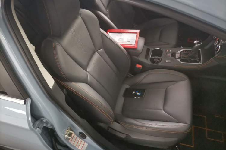 Used Subaru XV 2018 2.0i All-Wheel-Drive Prestige Edition with EyeSight Right Front Seat