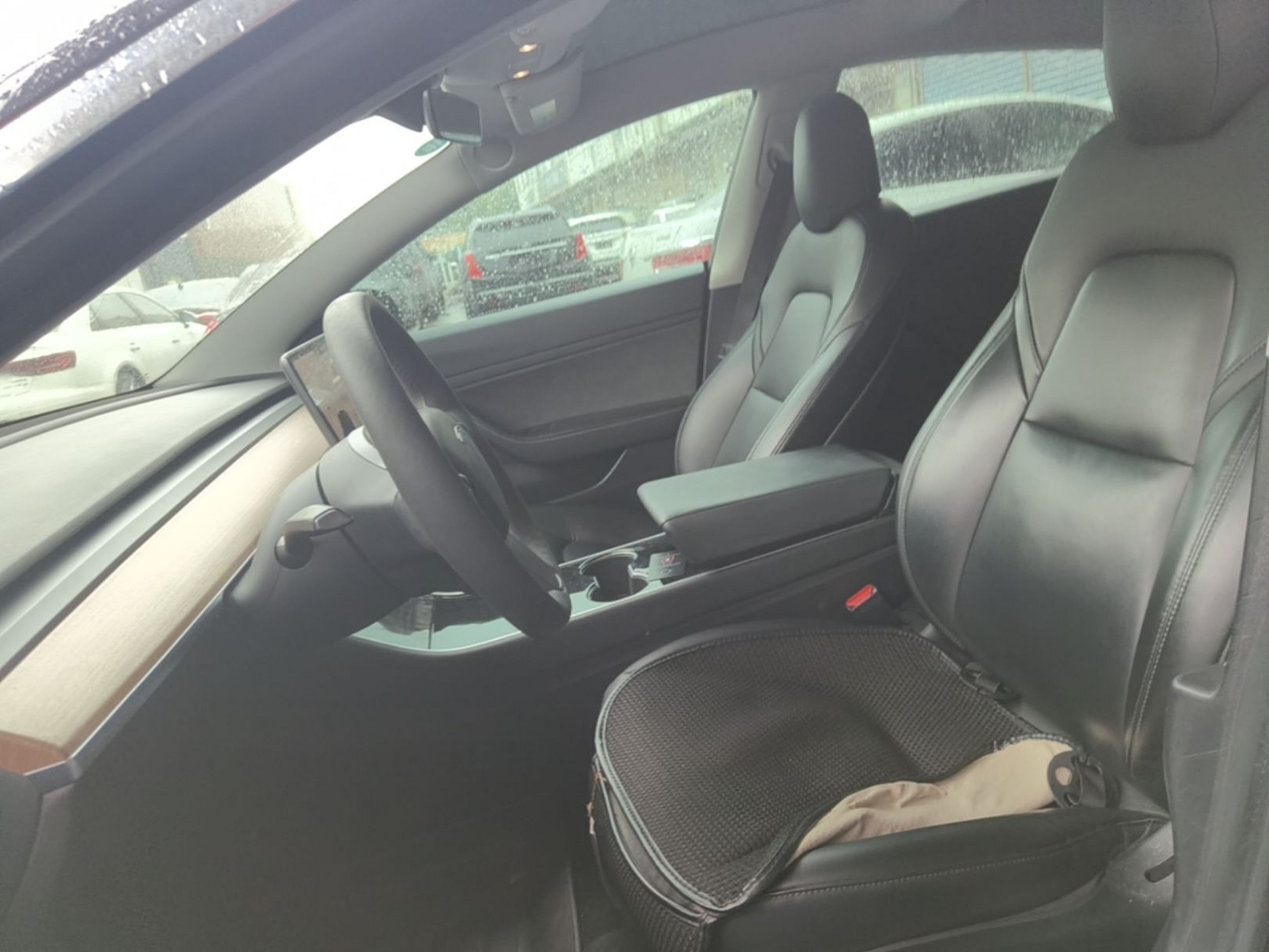 Vordere Reihe im Auto