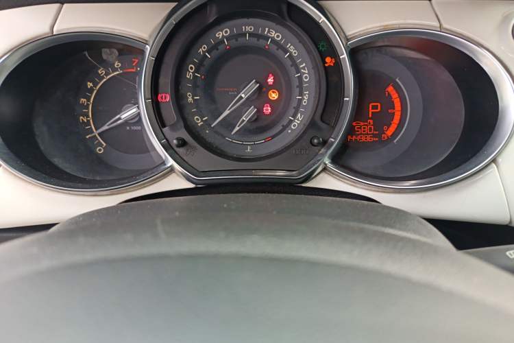 Used DS 3 2012 1.6L Fashion Edition
