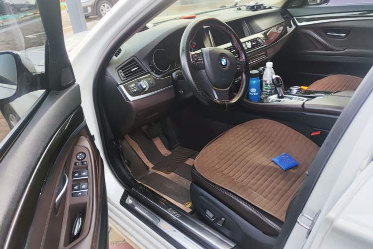 Used BMW 5 Series 2017 525Li Luxury Design Package
