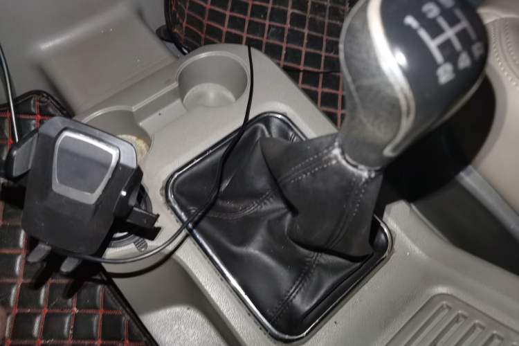 Used FORTHING Lingzhi 2016 M3 1.6L 7-Seater Comfort Model China IV Standard