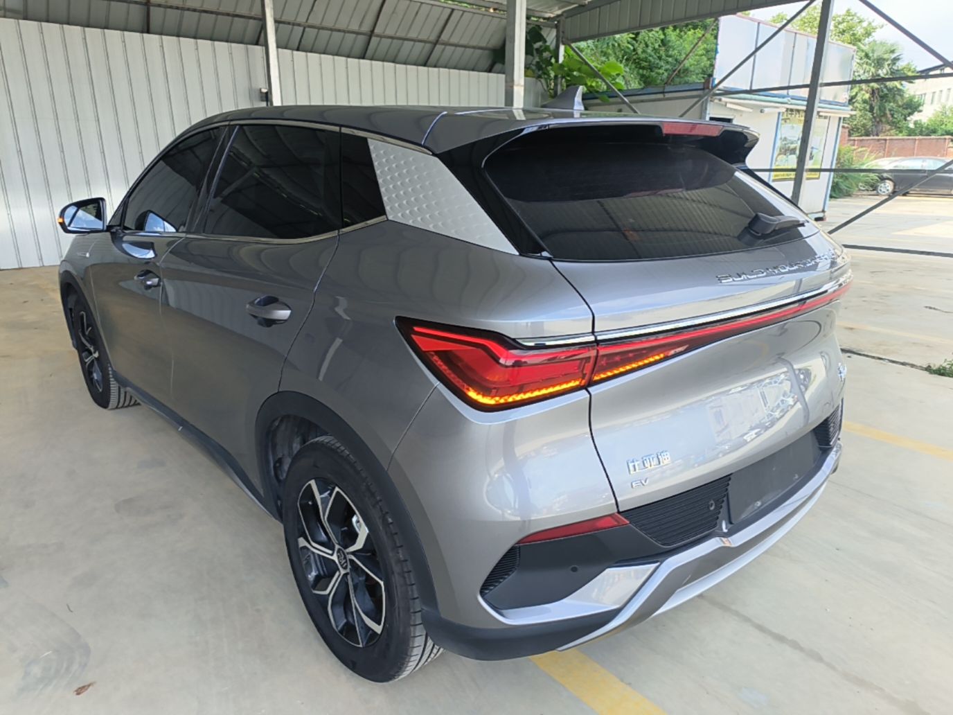 BYD Yuan PLUS 2022 430 km Luxury Version - Luxury — снимка 4