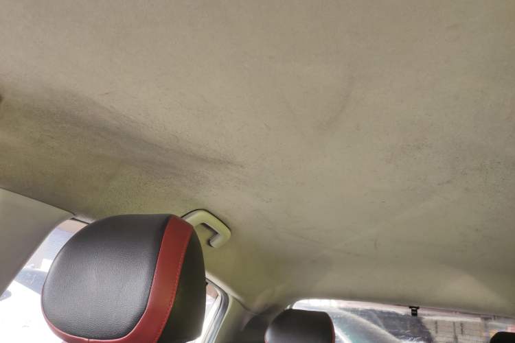 Used Kia KX Cross 2017 1.4L AT GLS Headliner