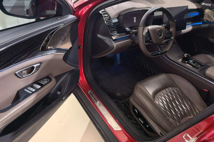 Used BYD Han 2020 EV Four-Wheel Drive High-Performance Flagship Model
