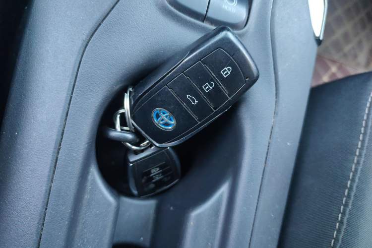 Used Toyota Corolla 2023 1.8L Smart Electric Hybrid Dual-Motor Pioneer Edition