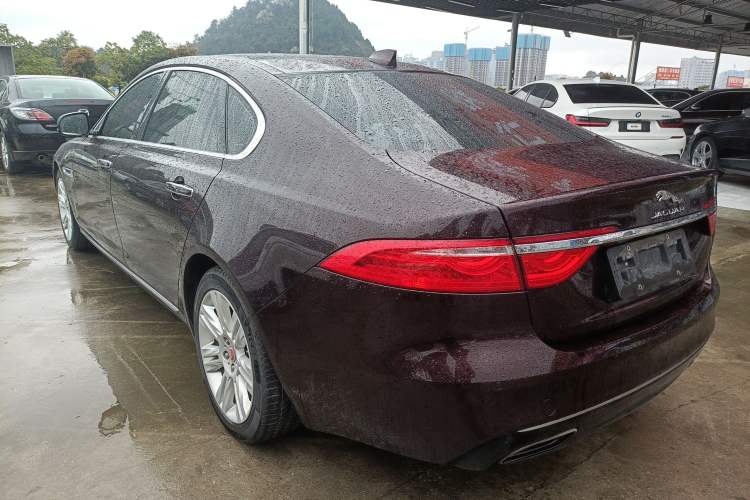 Used Jaguar XFL 2018 XFL 2.0T 250 PS Luxury Edition