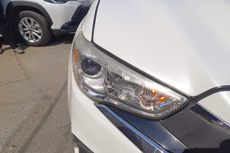 Used Mitsubishi ASX 2018 2.0L CVT Two-Wheel Drive Deluxe Edition