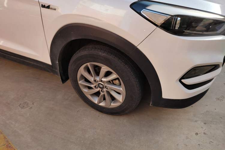 Used Hyundai Tucson 2015 1.6T Dual-Clutch Two-Wheel-Drive Smart Model