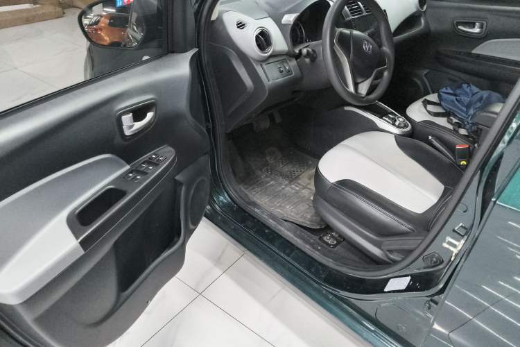 Used CHANGAN OSHAN Benni E-Star 2021 National Edition Xin Yue Version Lithium Iron Phosphate (31.86 kWh) Driver Seat