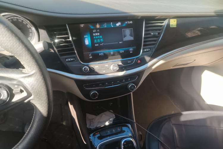 Used Buick Verano 2017 Sedan 15S Manual Leading Model Audio And AC Panel