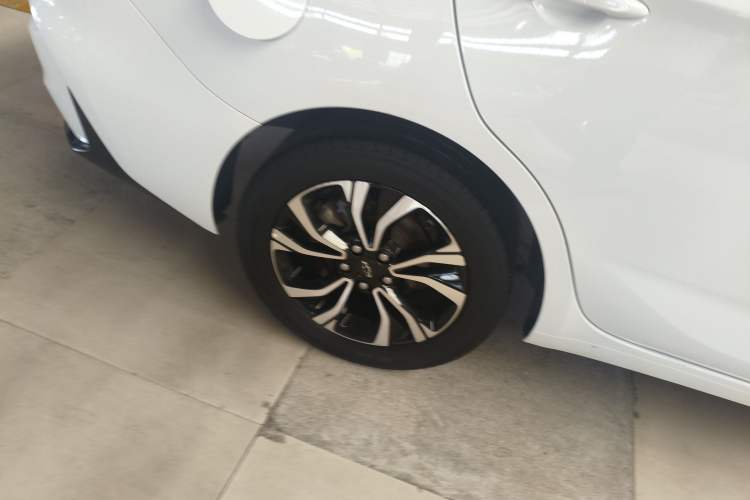 Used Chevrolet Monza 2019 RS 330T Automatic Comfort Edition China VI Standard