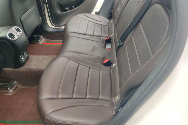 Used Mercedes-Benz GLC 2019 GLC 200 L 4MATIC Left Rear Seat