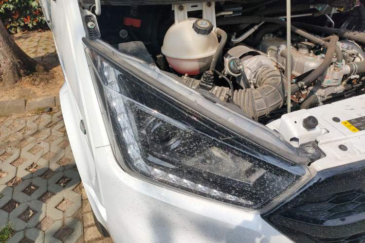 Used JMC Transit 2021 2.8T Space King Taurus Short Wheelbase Mid-Height 6-Seater Diesel Euro VI JX493
