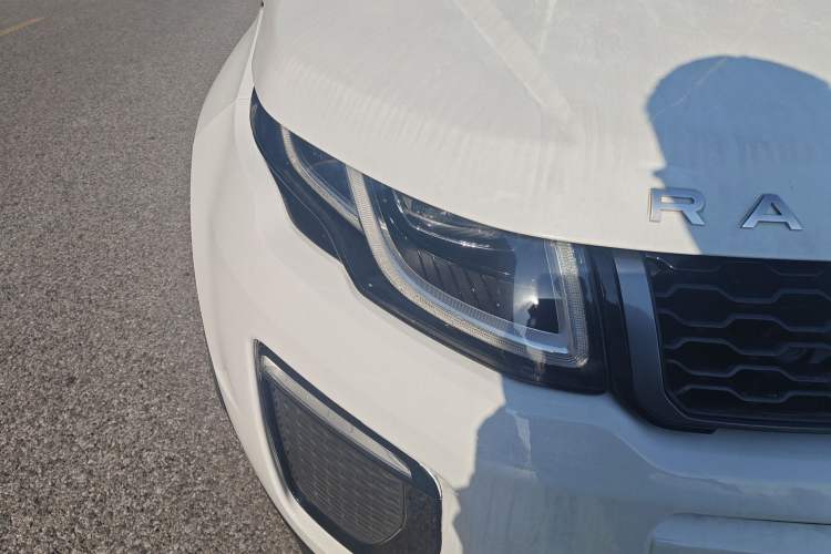 Used Land Rover Range Rover Evoque 2017 2.0T HSE DYNAMIC All-Wheel Drive Edition